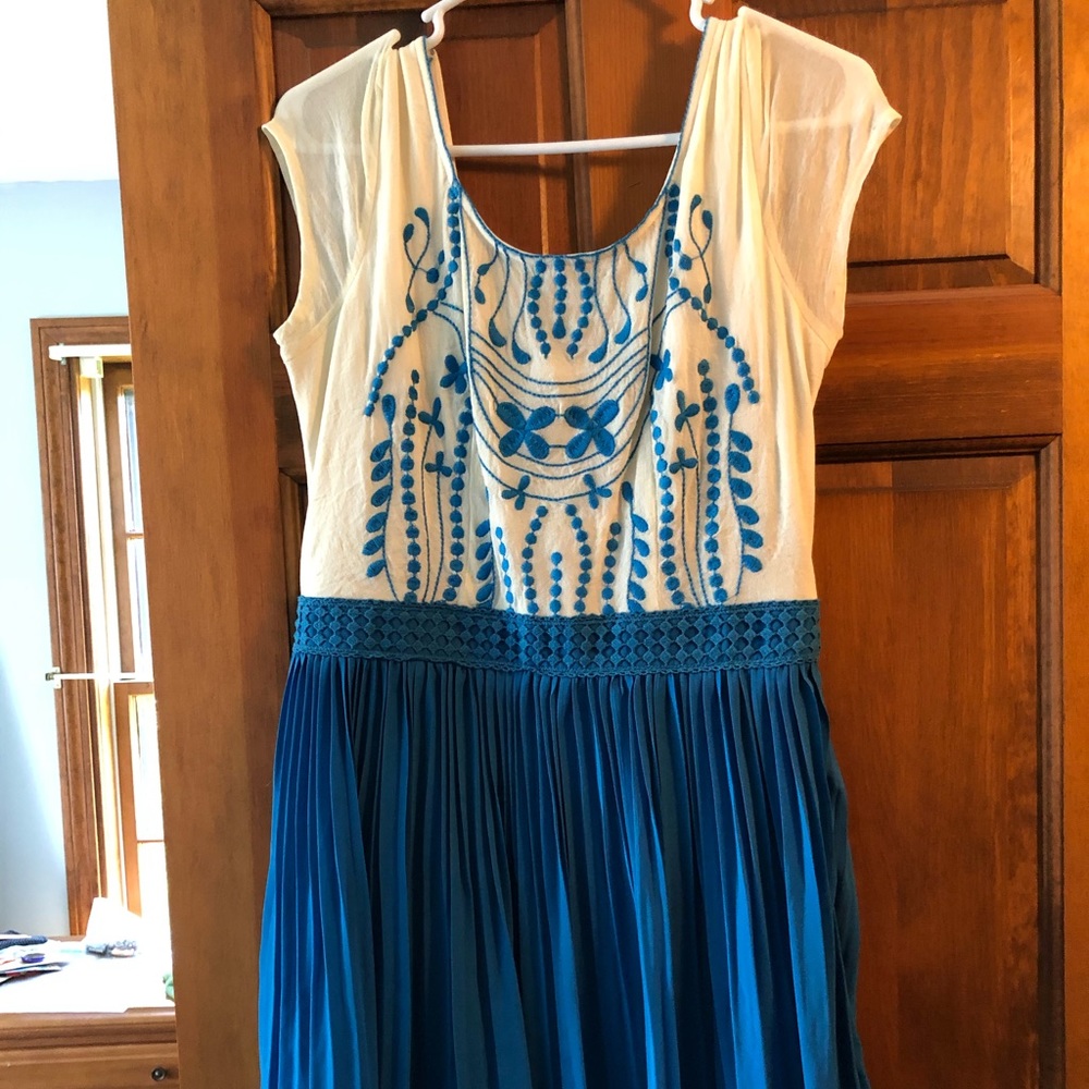 Dress from francescas NET Size large